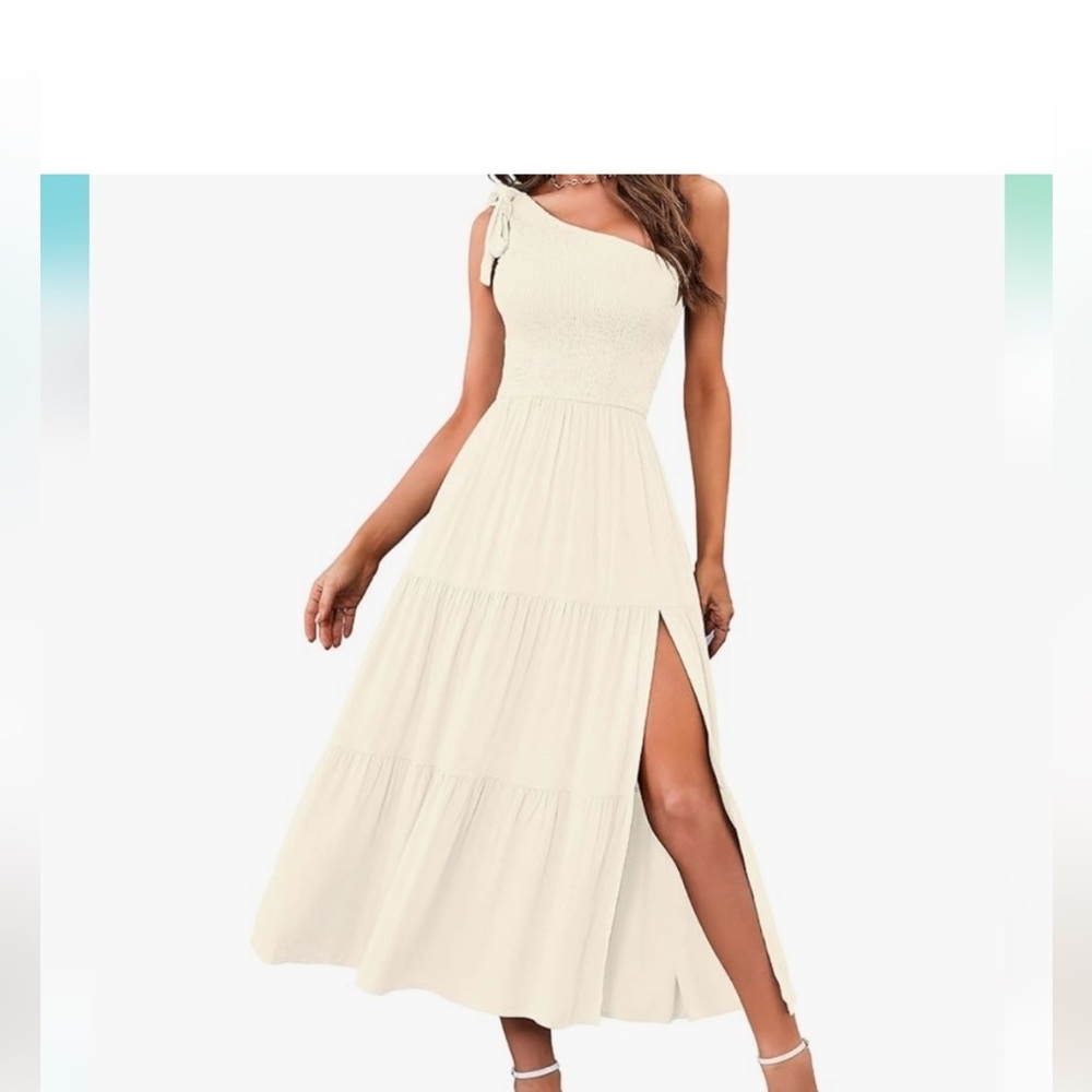 Chic One-Shoulder Off White/Cream Dress